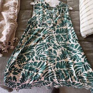 Papillon Blanc Green Leaf Print Midi Dress